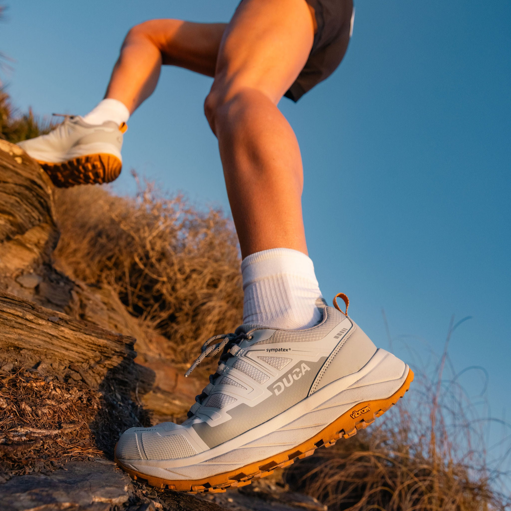 Women's Walking Shoes