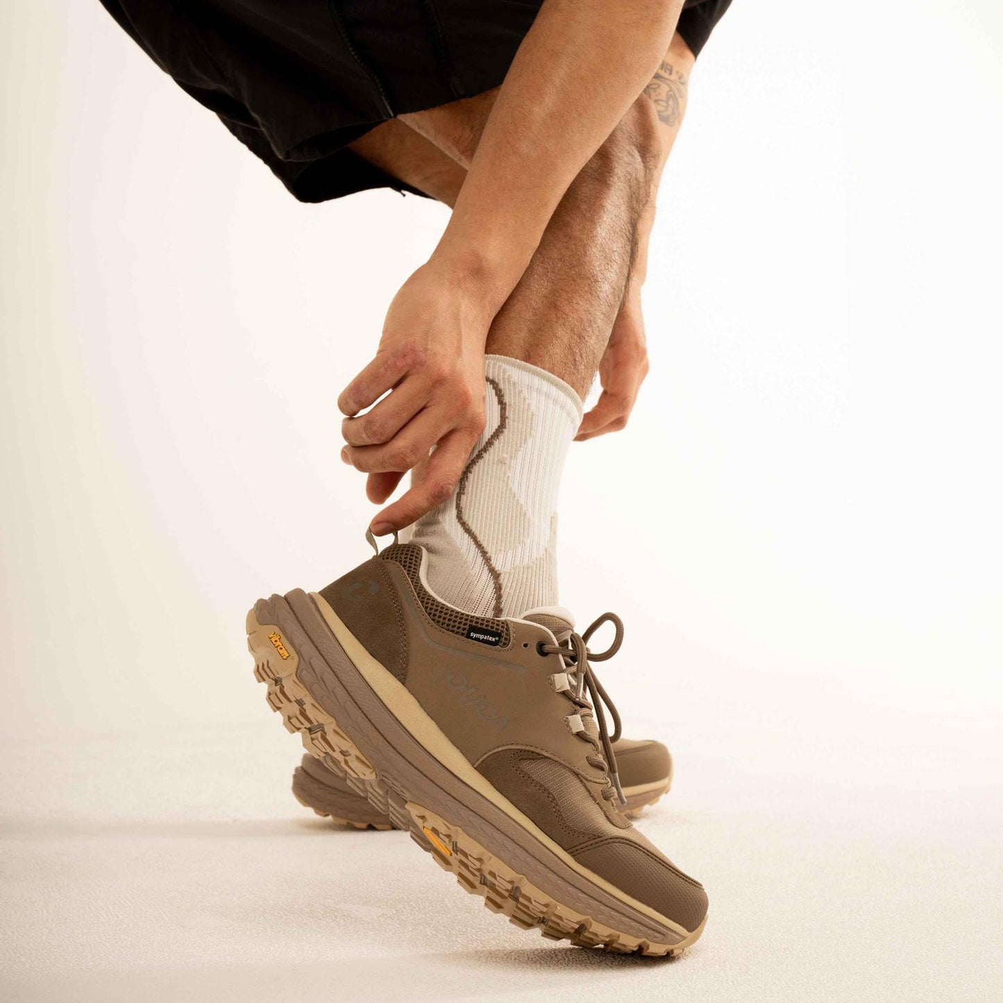 Men's Walking Shoes